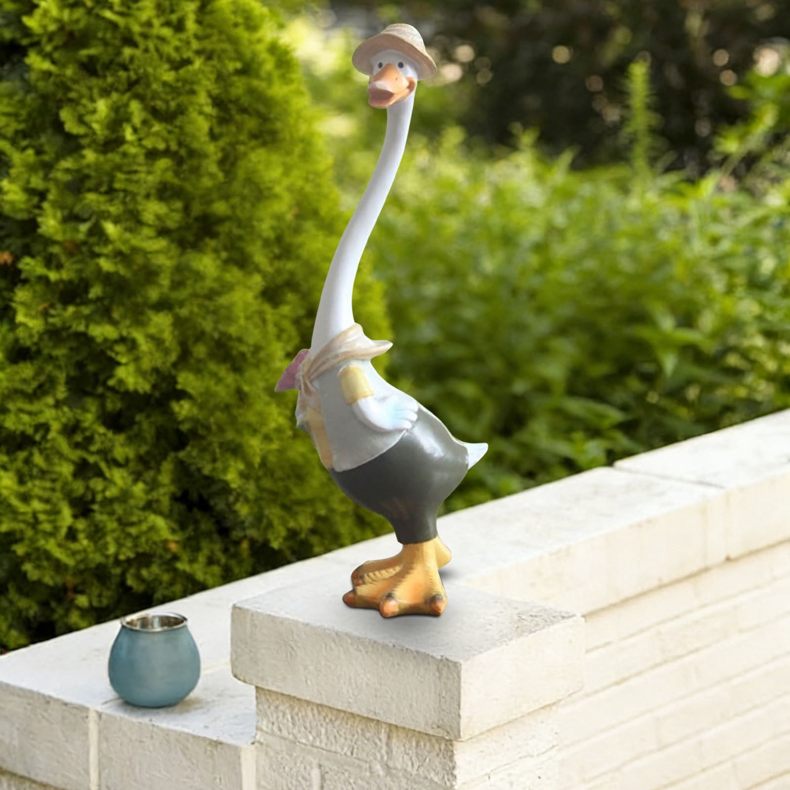 Farm Duck Statue, Indoor Outdoor Resin Decorations,Garden Decorative Sculpture Cute Simulation Funny Duck Decoration for Farmhouse Cafe Yard Indoor Outdoor, Male