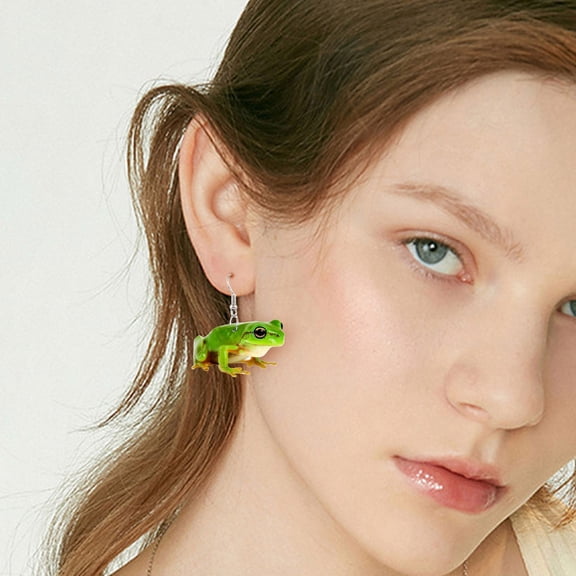 QIQUWOHUL Acrylic frog printed earrings