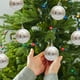 thumbnail image 5 of Juego de 6 Adornos Navideños: Bolas Pequeñas de 6 Cm con Diseño de Casita, Chapadas En Oro, de Plástico Irrompible, Ideales para Colgar En El Árbol o Decorar Cualquier Espacio., 5 of 6