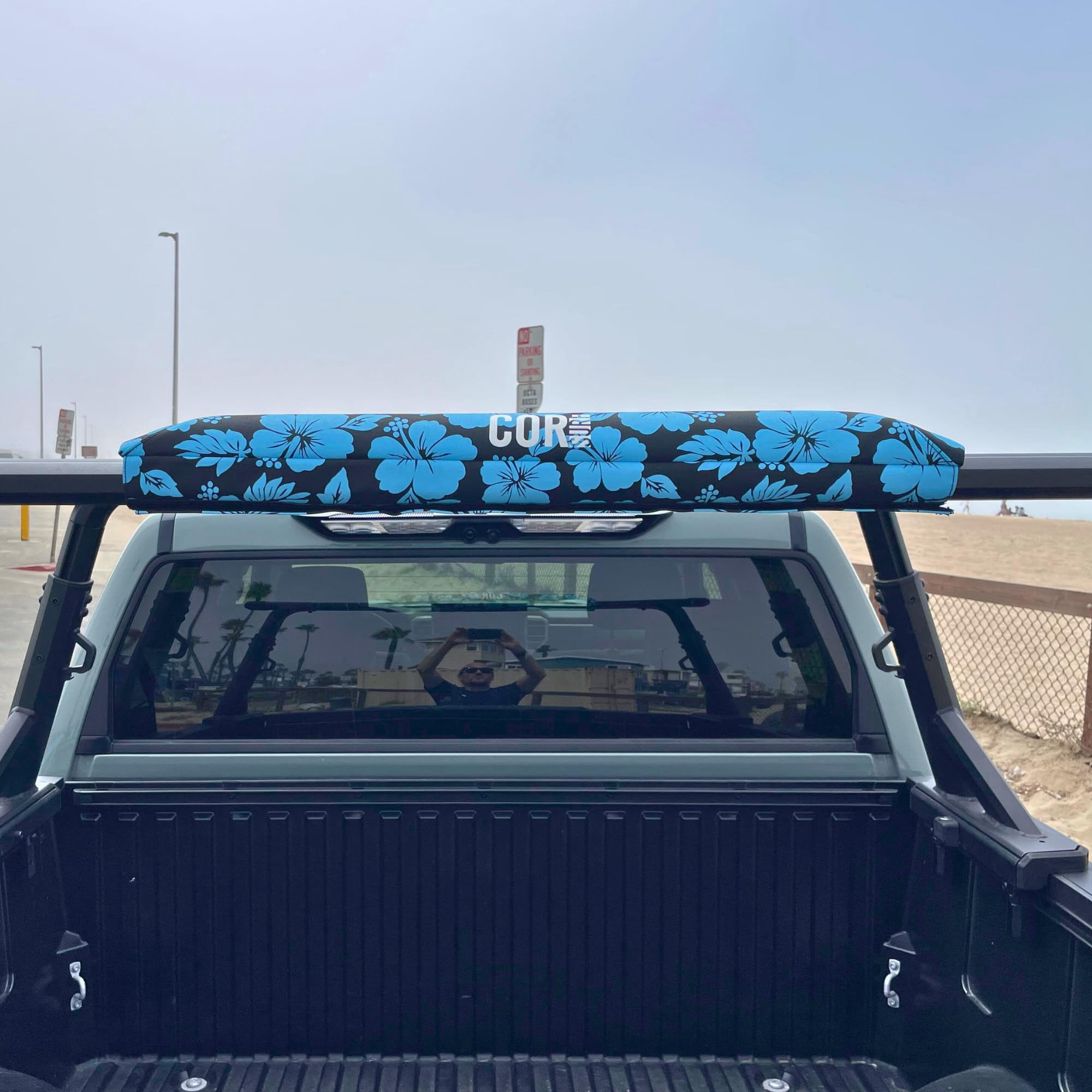 Aero Car Roof Soft Rack Pad (Pair) for Surfboard, Snowboard, Canoe, SUP, Paddleboard and Kayak for Wide Aero Style Bars (Hawaiian Blue, 28" Wide)