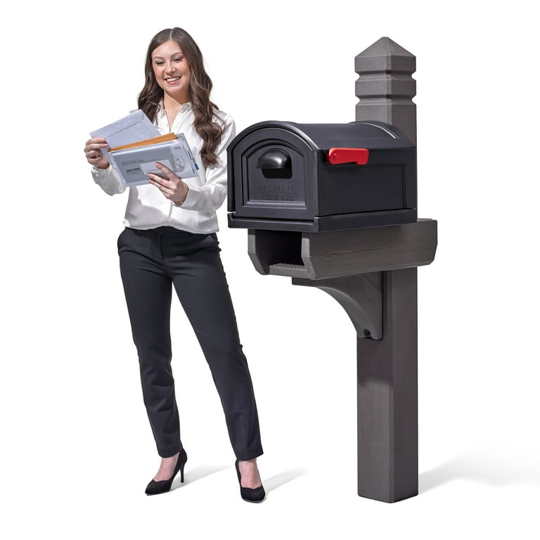 Step2 Lakewood Extra Large T4 Mailbox with Post Kit and Magnetic