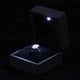 thumbnail image 3 of Joyero Jormftte con LED para anillo, colgante, pulsera o collar, negro, 3 of 5