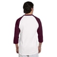 thumbnail image 3 of Playera de béisbol raglán Champion para hombre, blanca/escarlata, mediana, 3 of 5