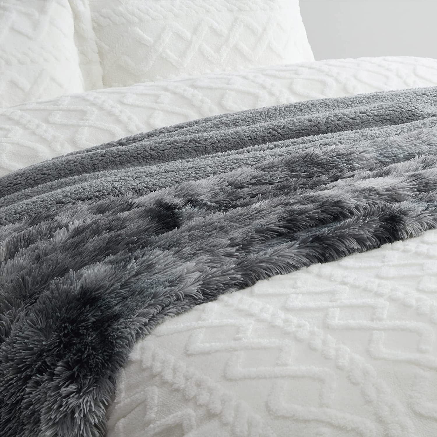 Htooq Faux Fur King Size Blankets For Bed Grey Tie Dye Fuzzy Fluffy Soft Plush Decorative Cozy Shaggy Shag Furry Warm Thick Sherpa Big Large Blanket