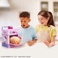 thumbnail image 4 of Horno Toy Cookeez Makery Hello Kitty® and Friends con felpa, 4 of 7