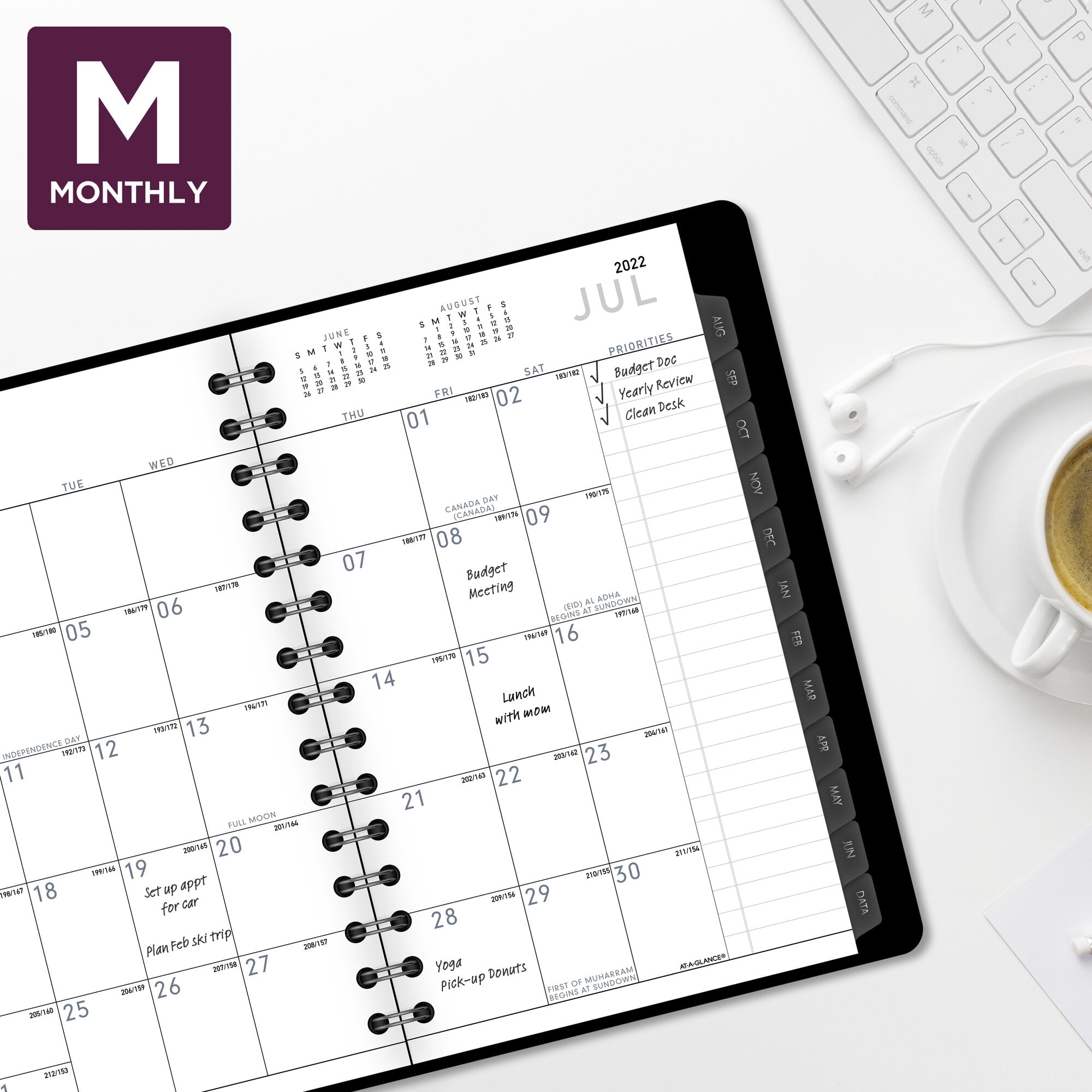 AT-A-GLANCE Contemporary Academic 2022-2023 Weekly Monthly Planner Black Small 5
