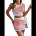 thumbnail image 3 of Conjunto de 2 Piezas para Mujer: Top Corto de Punto con Estampado Yin y Minifalda. Rosa XL, 3 of 10