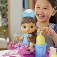thumbnail image 3 of Muñeca Styling Doll Baby Alive de pelo castaño esponjoso con silla de salón, 3 of 6
