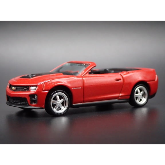 Open Box 2013 CHEVY CHEVROLET CAMARO ZL1 CONVERTIBLE 1:64 SCALE DIORAMA DIECAST MODEL CAR