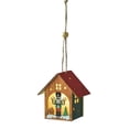 thumbnail image 1 of Casa de madera iluminada con soldados de nuez, decoración festiva y práctica para cualquier espacio. Ideal para crear un ambiente cálido y alegre. ¡Elige entre tres estilos únicos!, 1 of 6