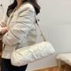 thumbnail image 5 of Bolso de mano de nube para mujer, Bolso de nube de PU cilíndrico de gran capacidad, Bolso de viaje para mujer, 5 of 8