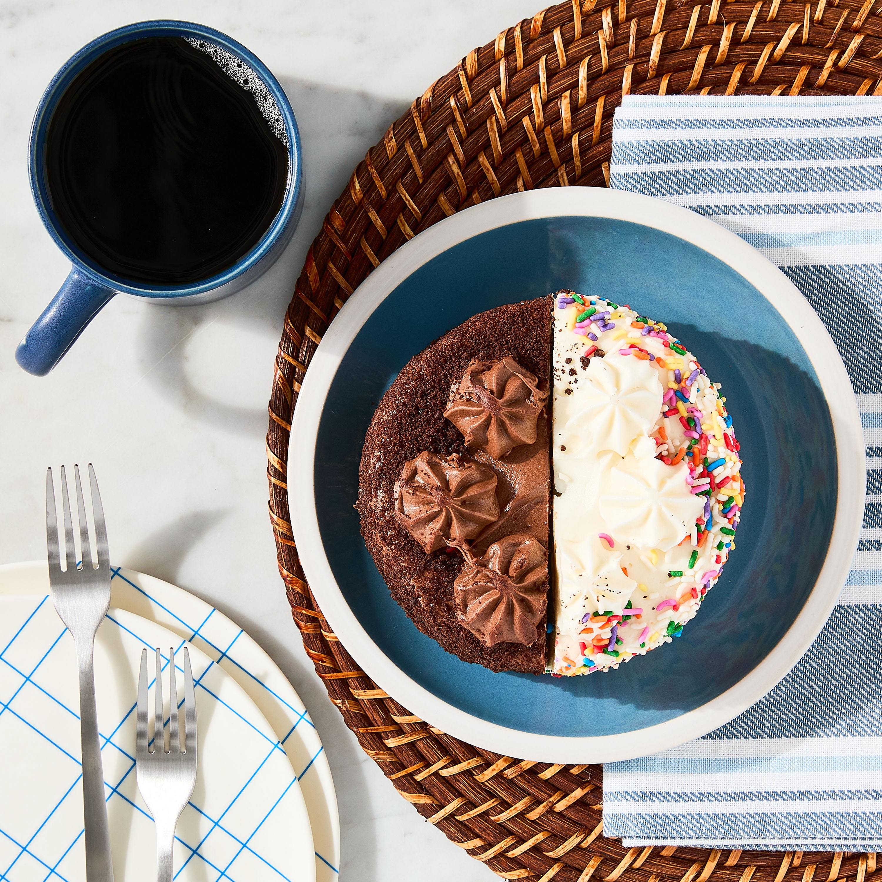 Marketside 5-Inch Half Chocolate & Half Confetti Cake, 16 oz (Refrigerated)