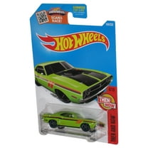 Hot Wheels Then And Now 4/10 (2015) Green '71 Dodge Challenger Car 104/250