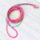 thumbnail image 4 of 2 piezas de cuerda de saltar para niños, juguetes de goma de colores para niñas, deportes al aire libre, banda elástica clásica para adultos y niños., 4 of 5