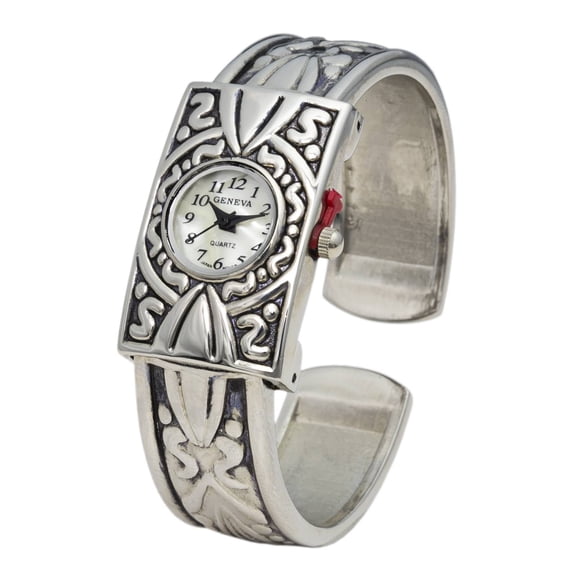 Blekon Collections Womens 20mm Case Intricate Concho Cuff Bangle Watch