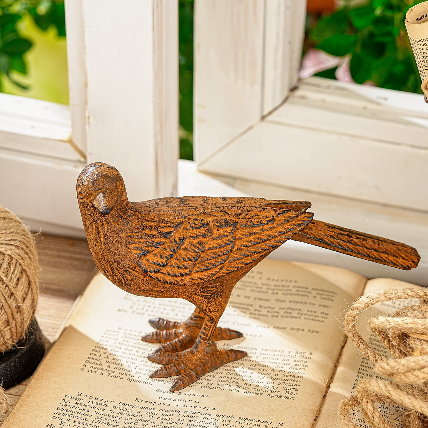 Sungmor Cast Iron Bird Statues Set of 2, Vintage Animal Collection Figurines, Home Office Table Decor, Paperweight, Doorstop, Garden Lawn Cute Ornament, Rust Finish