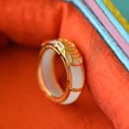 thumbnail image 2 of Anillo de jade hetiano de imitación con incrustaciones bañado en oro, anillo de jade con incrustaciones para mujer y hombre, regalo para pareja, anillo colgante de cola de jade blanco, 2 of 5