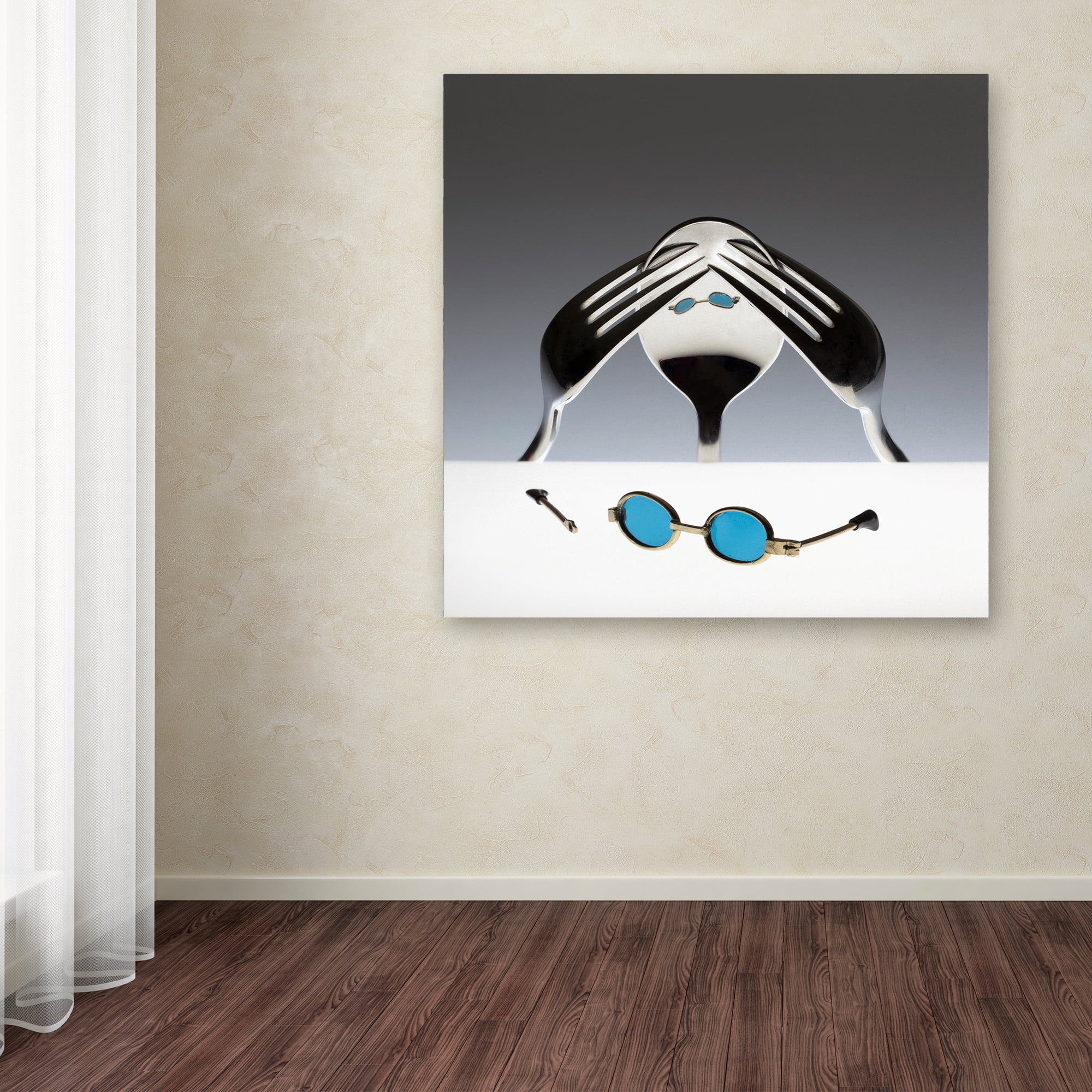 Trademark Fine Art 'Oh No! It'S Broken!' Canvas Art by Wieteke de Kogel