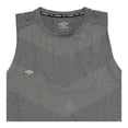 thumbnail image 3 of Playera Tank Umbro para Hombre Cuello Redondo sin Mangas Gris Talla G, 3 of 4