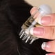 thumbnail image 2 of Aplicador de cuero cabelludo portátil, Mini peine de masaje, aceite esencial, masajeador de guía líquido, antipérdida de cabello, herramientas para el cuidado del cuero cabelludo, 2 of 4