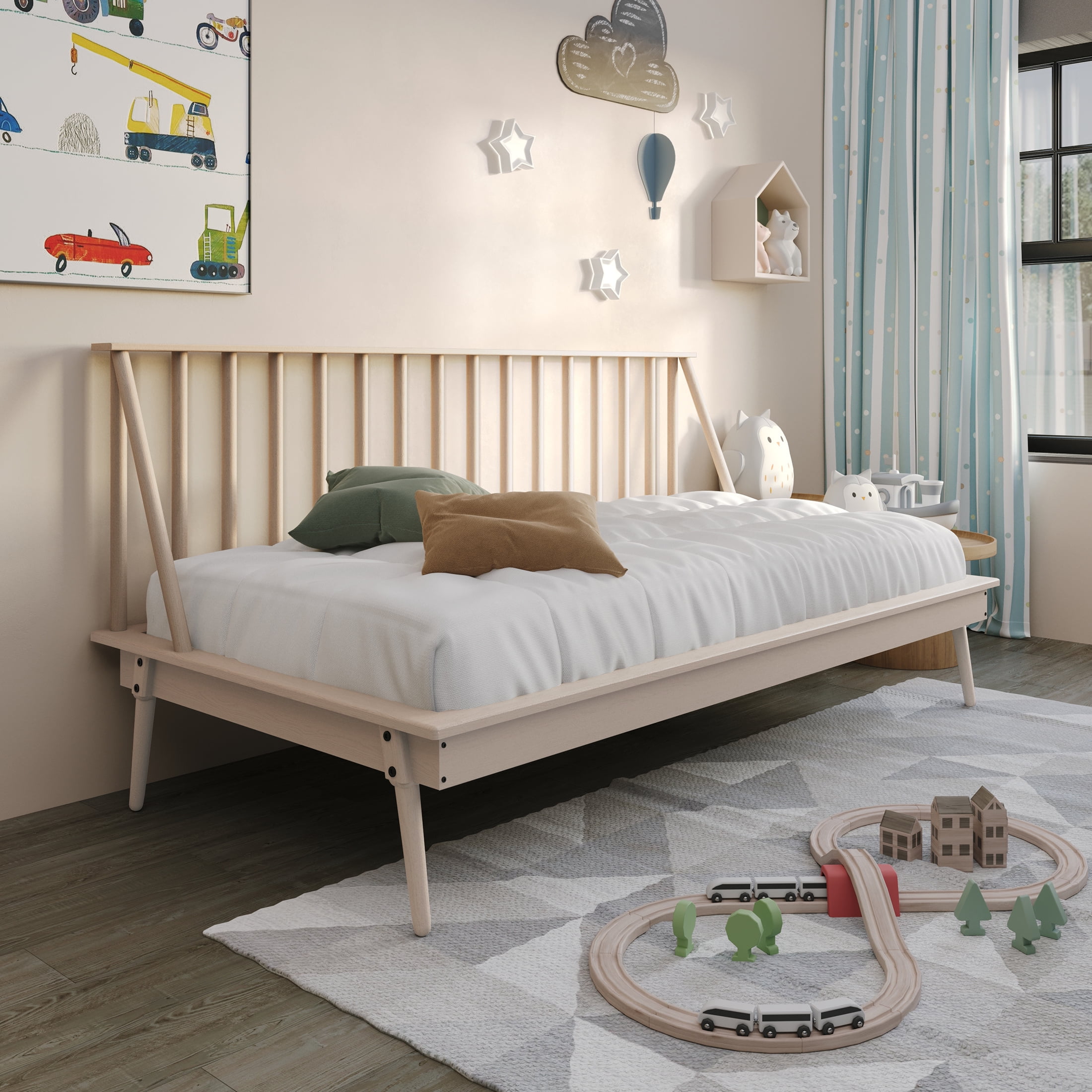 Castle Place Vintage Spindle Twin Size Wooden Daybed, White