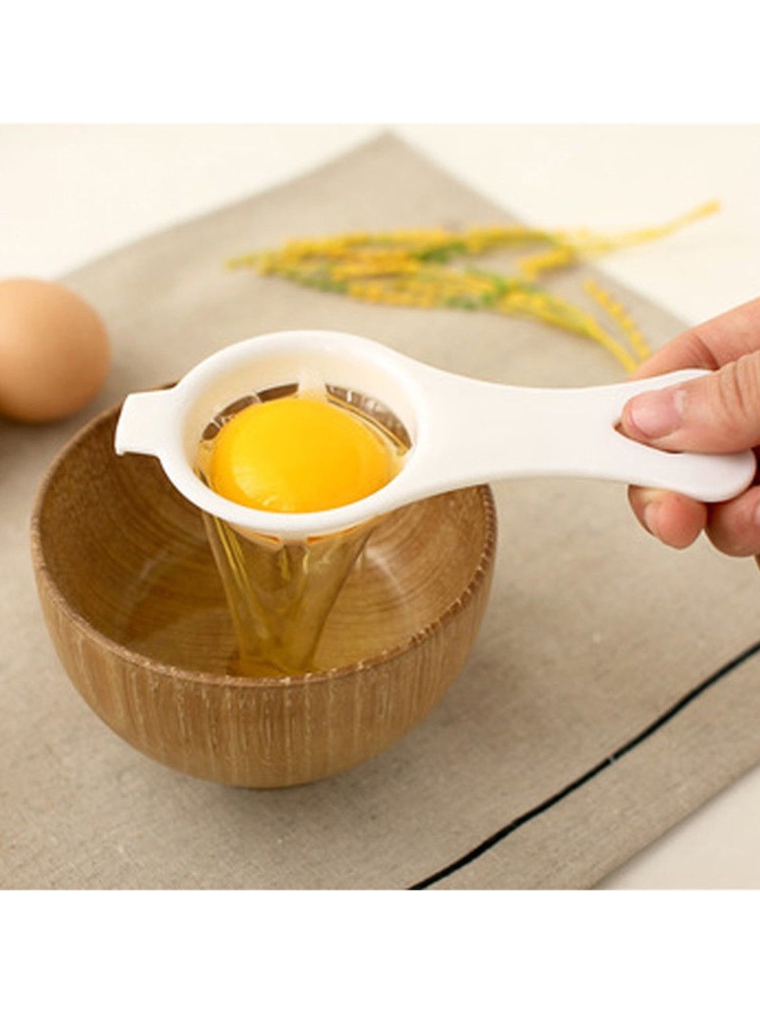 White Egg Yolk Separator Tool Easy Cooking White Sieve Plastic Kitchen Gadget 