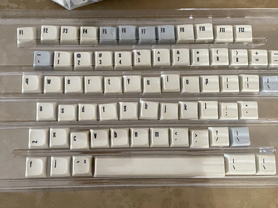 Drop + Mito Xda Canvas Keycap Alphas