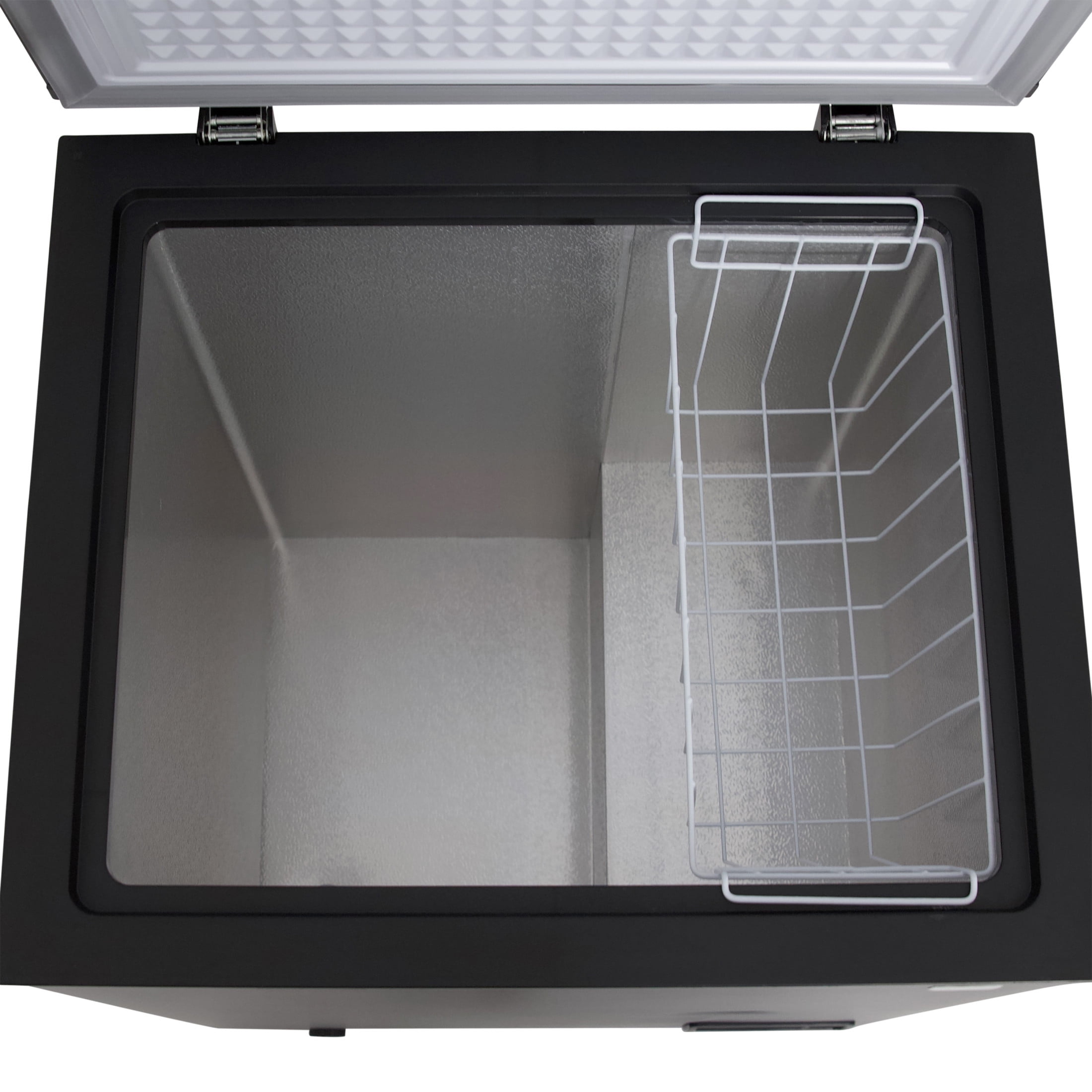 Avanti Garage Ready Chest Freezer, 5.0 cu. ft. Capacity, in Matte Black (​AVCF50MB)