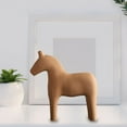 thumbnail image 4 of Figura de caballo de madera de pino resistente pintada a mano, estatua de caballo de color puro simple para mesa de oficina familiar caqui S, 4 of 10