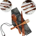thumbnail image 1 of Juego de Cubiertos Vintage de Madera, Palillos, Cuchara y Tenedor de Madera Natural, Diseño Ergonómico, Estuche de Viaje Portátil, Ideal para Comedor Ecológico, Juego de 3 Piezas, 18,5-22,5, 1 of 7