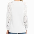 thumbnail image 4 of Pull en Tricot Fin à Col Rond pour Femmes Pull à Manches Longues avec Manches en Dentelle Ajourées, 4 of 7