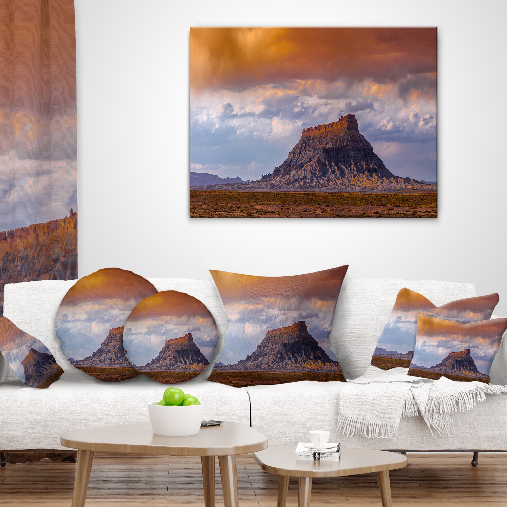 Designart Factory Buttle Utah Panorama - Landscape Printed Throw Pillow - 18x18