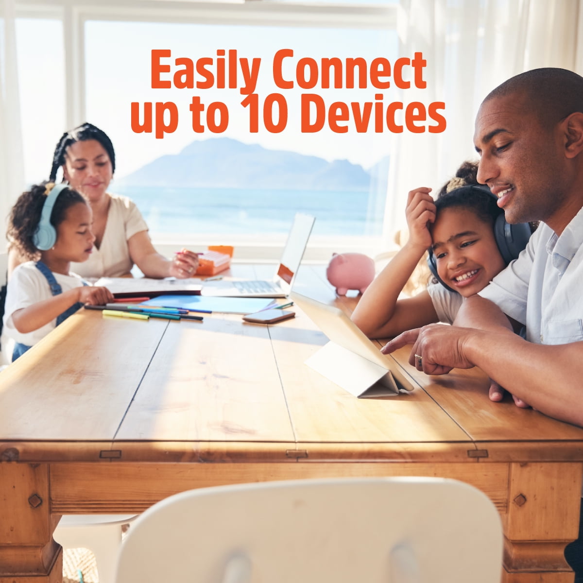 SIMO Solis Hero 4G LTE Hotspot | Includes Lifetime Data - 12GB Year for Life | Access Multiple Carriers | Mobile Internet in 140+ Countries | No Contract |  Wi-Fi for Travel