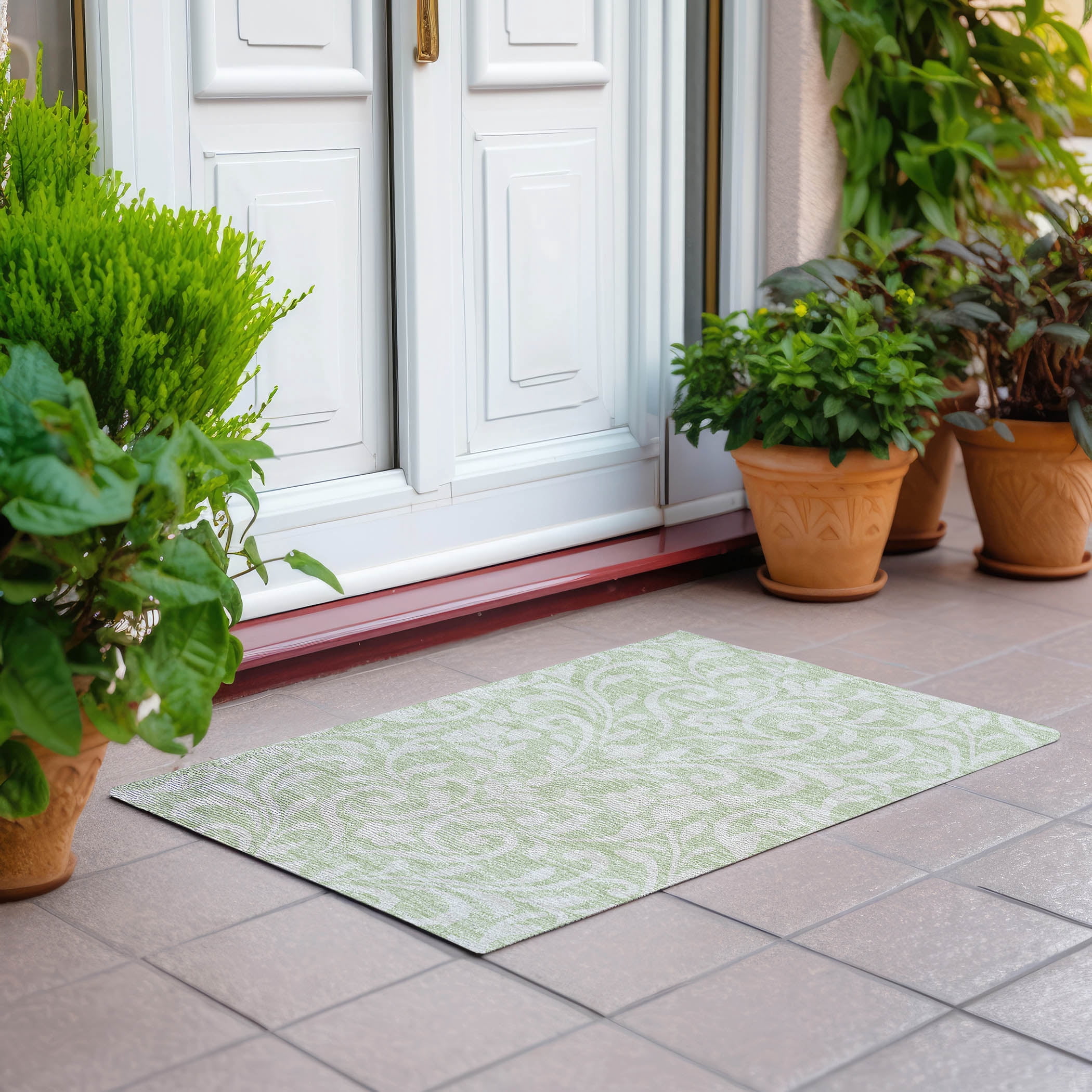 Addison Rugs Chantille Indoor/Outdoor Transitional Floral Aloe Washable Rectangle Rug, 1'8" x 2'6"