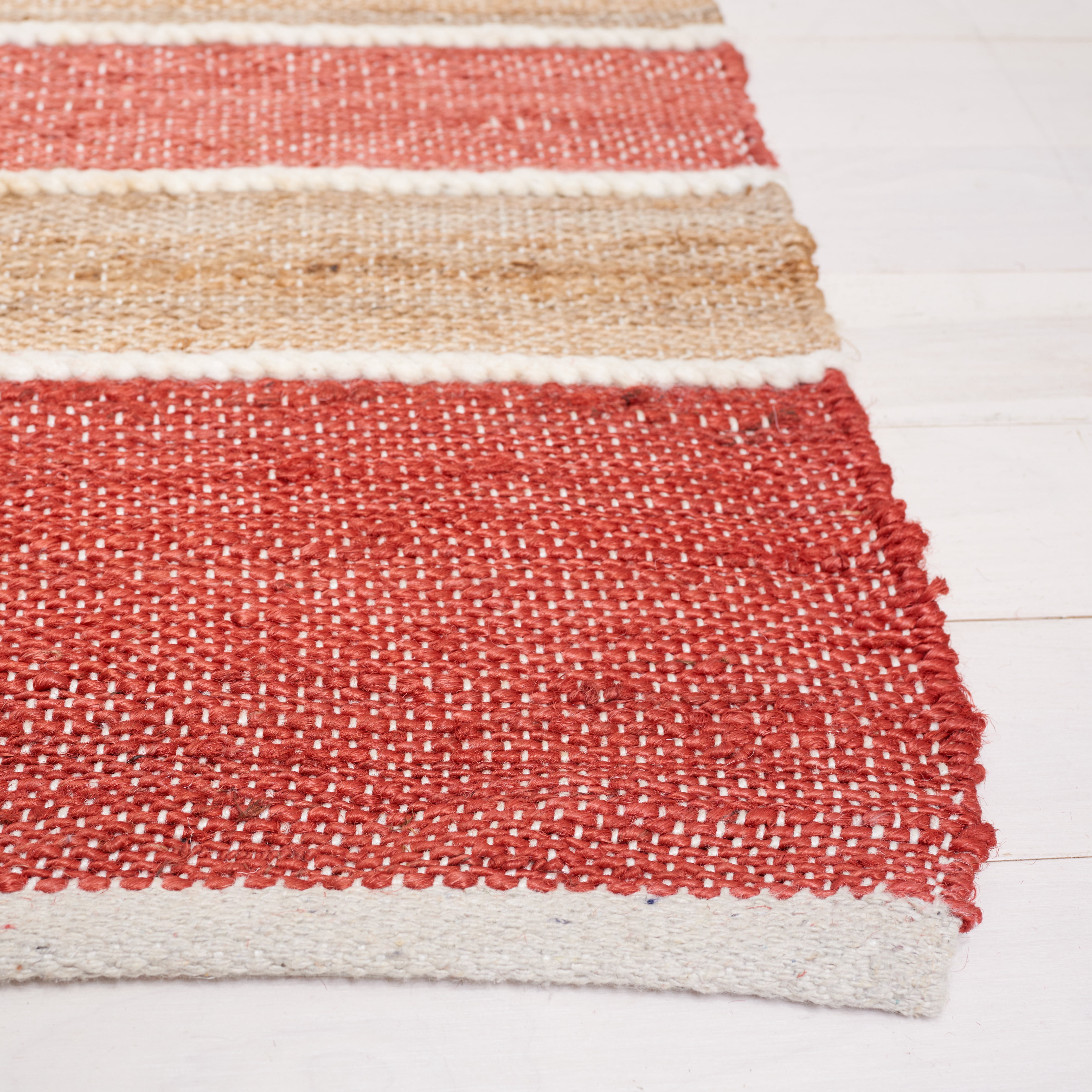 SAFAVIEH Striped Kilim Christiana Striped Area Rug, Rust/Red, 6' x 9'