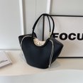thumbnail image 3 of Bolsos de mano para desplazamientos diarios 2024, nuevos bolsos de hombro de gran capacidad de lujo a la moda, bolsos versátiles con cremallera de gran oferta para mujer, 3 of 5