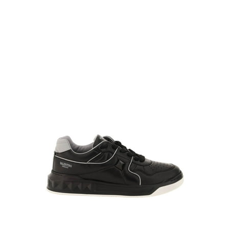 

Valentino Garavani One Stud Low-Top Sneakers Men