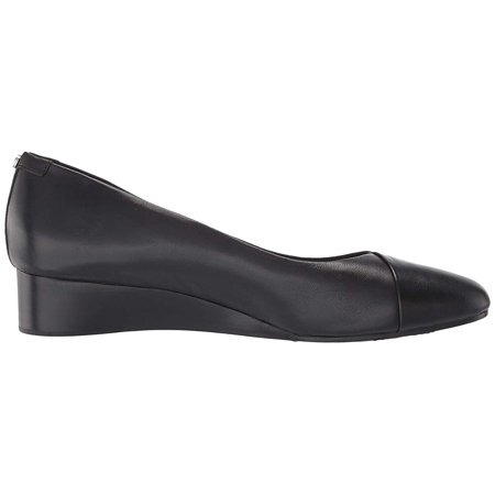 Taryn Rose Capricia Black Calf