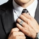 thumbnail image 1 of Anillo vintage con estilo para mujer y hombre, con diseño de nudillos, ideal como regalo de Navidad o Pascua., 1 of 9