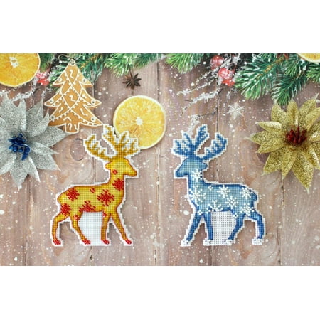 UPC: 4627128739931 | Plastic Canvas Northern Deer Counted Cross Stitch kit P-455 / SR-455