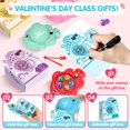 thumbnail image 2 of Set de juguetes de pesca Plunack para el día de San Valentín con tarjetas de regalo para mayores de, 2 of 7