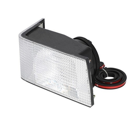 Halogen Headlight Assembly - Right Hand fits Case IH 7110 7120 7130 7140 7150 7210 7220 7230 7240 7250 8910 8920 8930 8940 8950 91972C2 91972C1