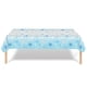 thumbnail image 2 of Mantel de plástico con estampado de copos de nieve | Decoración para fiestas de invierno | Mantel desechable de polietileno para Navidad y cumpleaños | 274 x 137 cm, diseño de nieve azul, 2 of 4