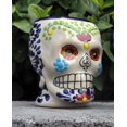 thumbnail image 1 of Tarro Taza CEMCUI de Talavera Poblana Mexicano con Diseño de Calavera 6.5 CM x 20 CM, 1 of 2