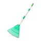thumbnail image 1 of Rastrillo de jardín desmontable, resistente, 14 dientes con mango de madera para niños. verde, 1 of 9