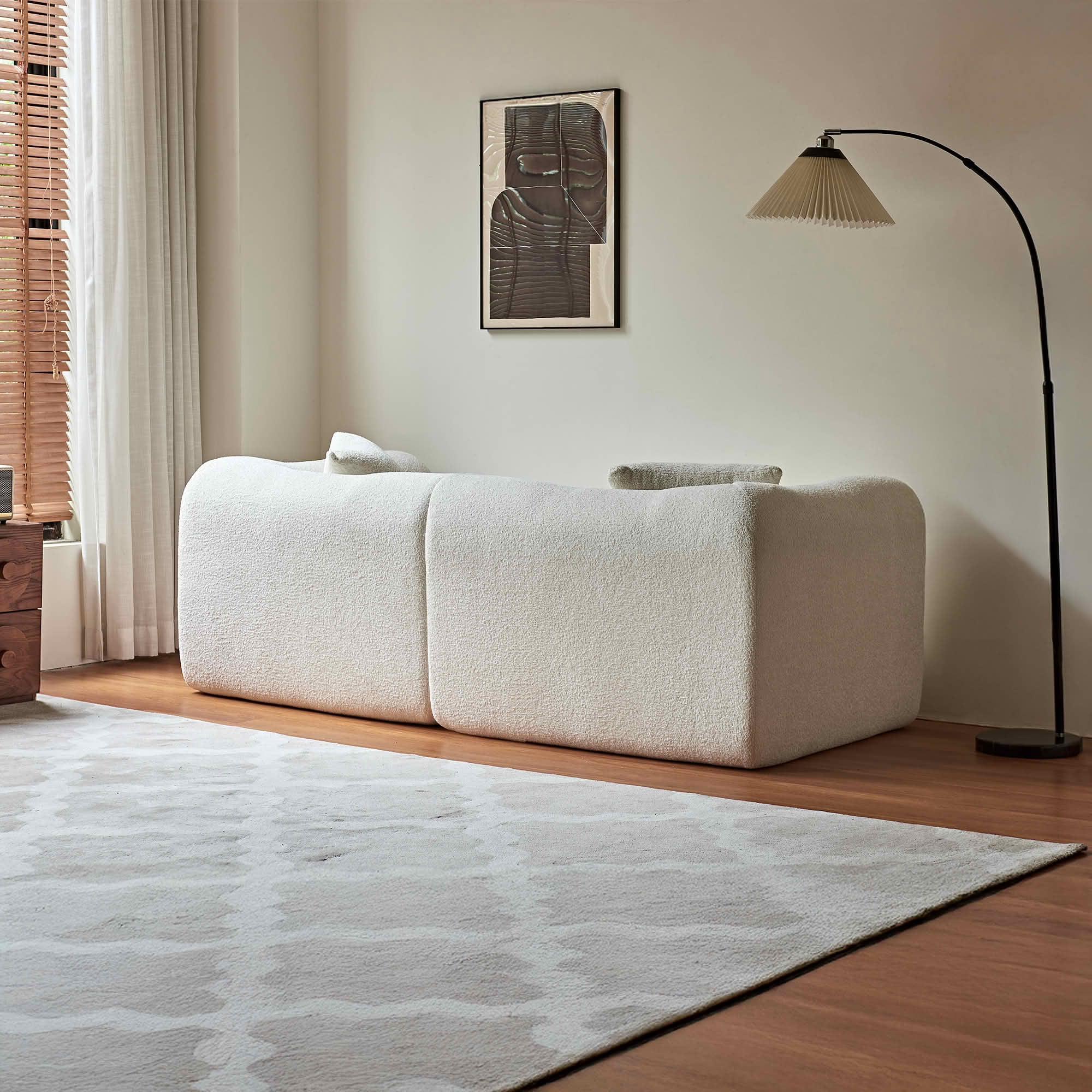 MAYEERTY Modern Velvet Loveseat Sofa with Throw Pillows Compact Space-Saving Couch