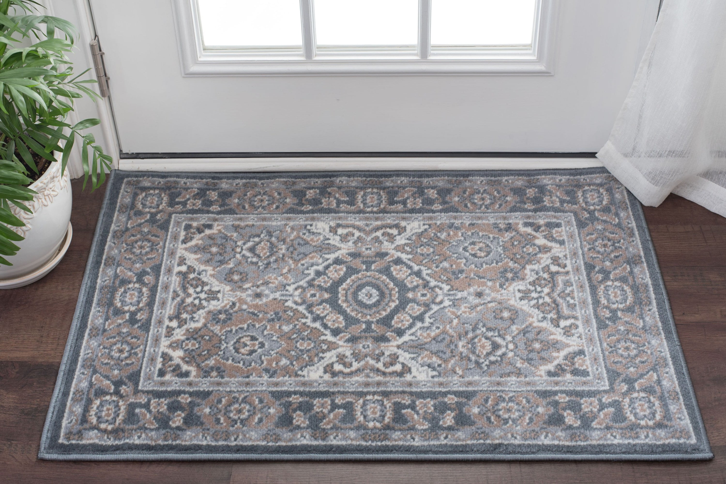 Traditional 4x6 Area Rug (3'11'' x 5'3'') Oriental Gray Indoor Rectangle Easy to Clean