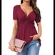 thumbnail image 2 of Blusa de Mujer con Cuello en V y Nudo Delantero, Corta, Estilo Túnica Oversize, Estilo Jersey Liso de Verano Vino Tinto XXXL, 2 of 7