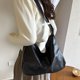 thumbnail image 2 of Bolsos de hombro de moda para mujer, elegantes y elegantes bolsos tote grandes de piel sintética estilo retro, ideales para el trabajo, viajes, negocios y como regalo para novias (negro)., 2 of 4