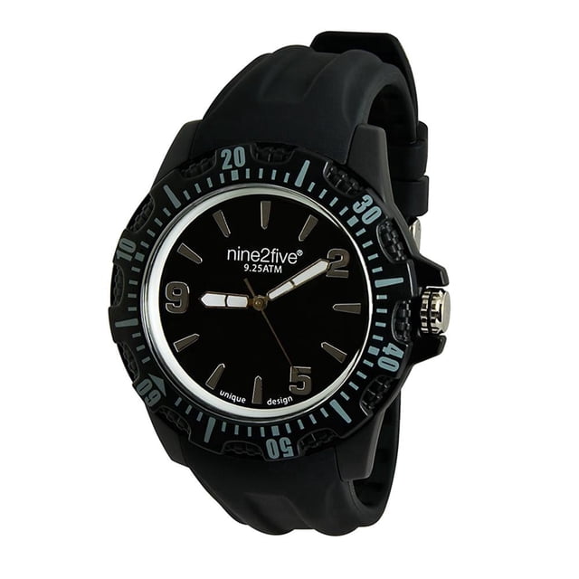 reloj nine2five imperia análogo caballero plástico mod. absaimp09nggr reloj análogo casual para caballero con carátula negra de 48 mm, caja redonda de plástico ABS en negro y extensible de silicón negro; bisel con marcadores numéricos, cristal mineral y resistencia 10 ATM, también apropiado como accesorio de moda para outfits cotidianos.